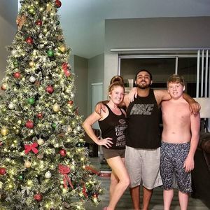 Meet your Posher, Neeley